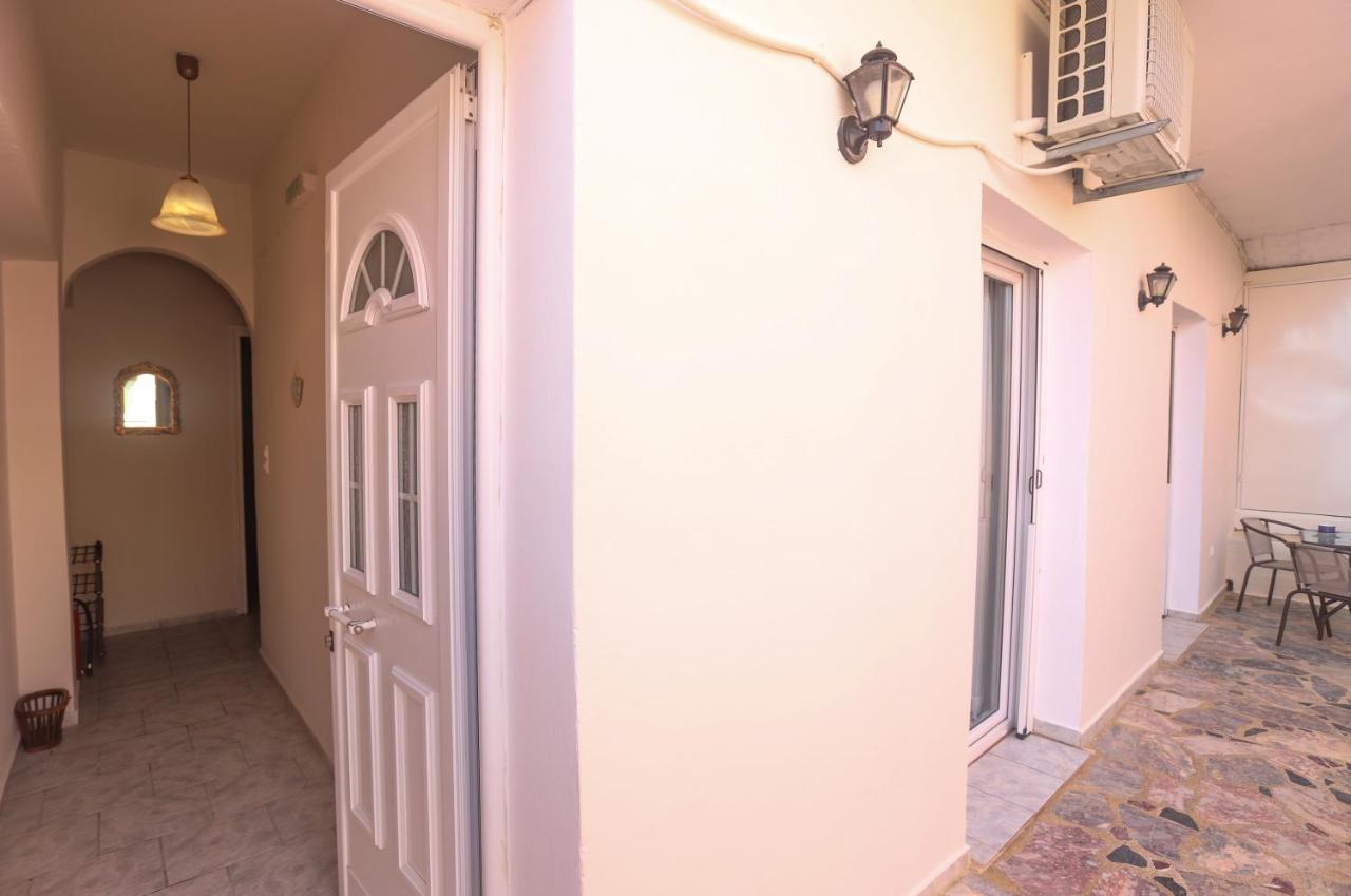 Bayside House Appartement Kassiopi Buitenkant foto