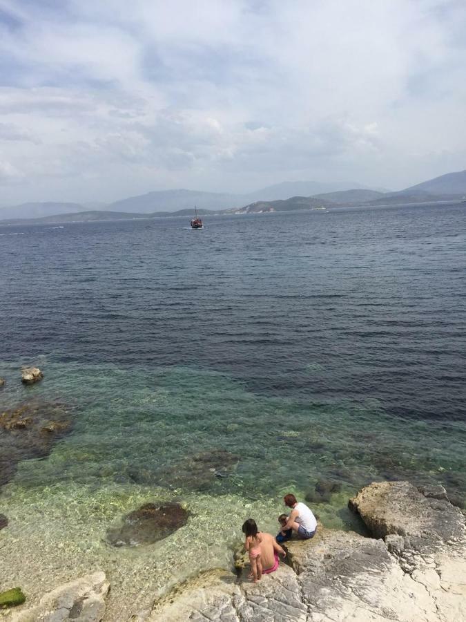 Bayside House Appartement Kassiopi Buitenkant foto
